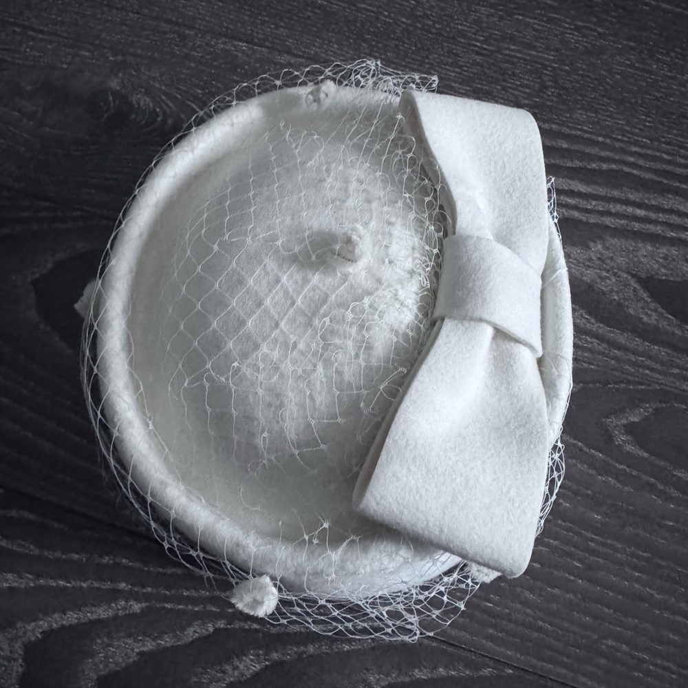 Vintage style off-white 100% wool hat beret NEW